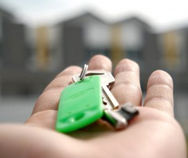 Lenders – We have several projects needing Construction financing, long term mortgage financing and short term acquisition financing for rehabs and foreclosures.